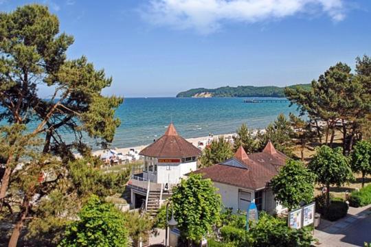 Strandvilla Aegir Mit Ostseeblick Binz Exterior foto